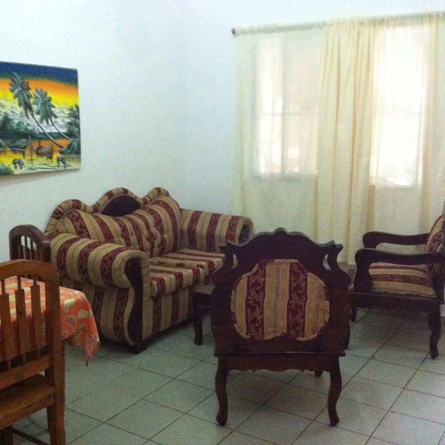 Residencial Estephany Sosua Bagian luar foto