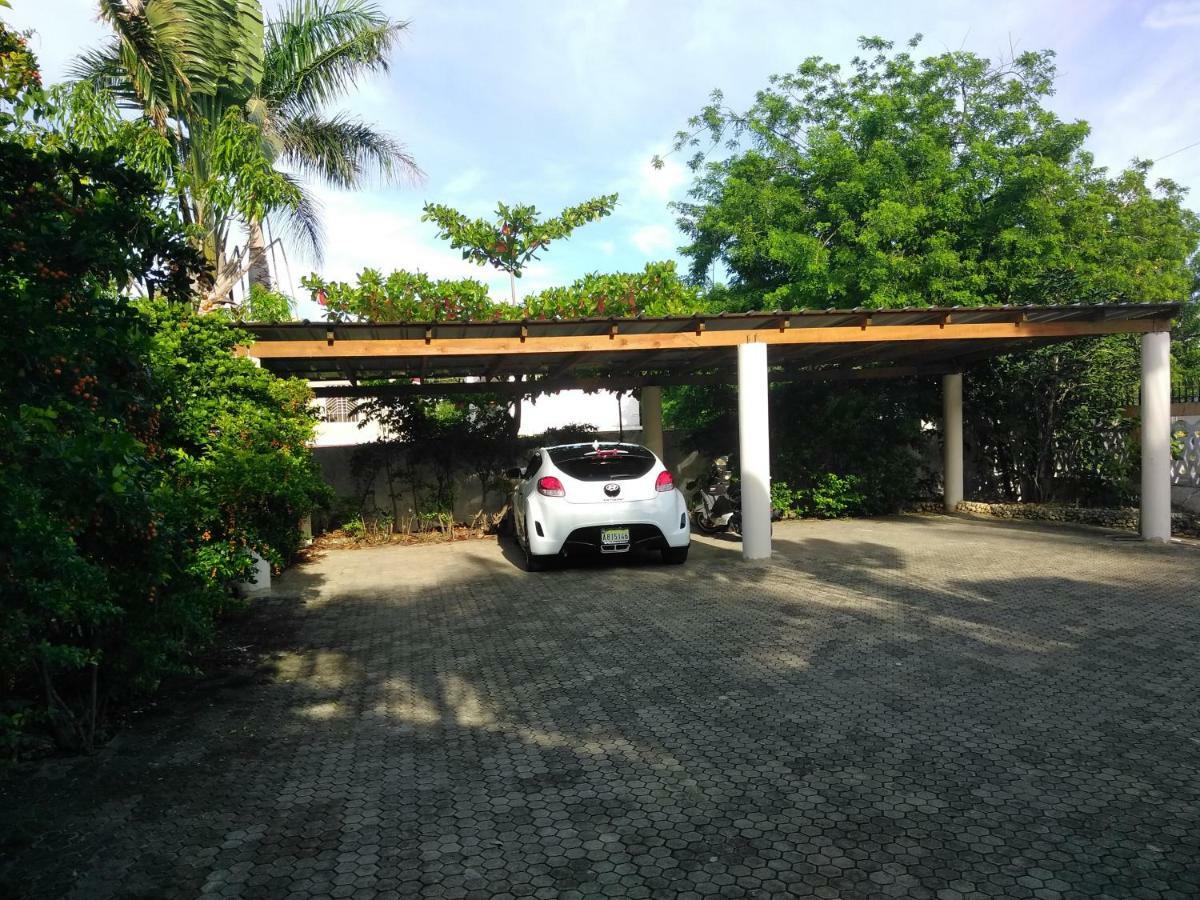 Residencial Estephany Sosua Bagian luar foto